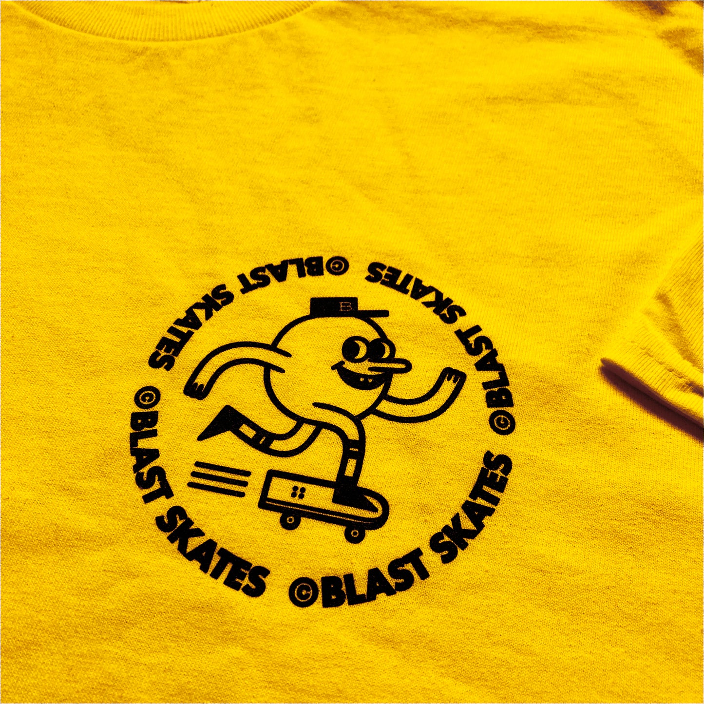 CLASSIC MASCOT LOGO T-SHIRT - YOLK